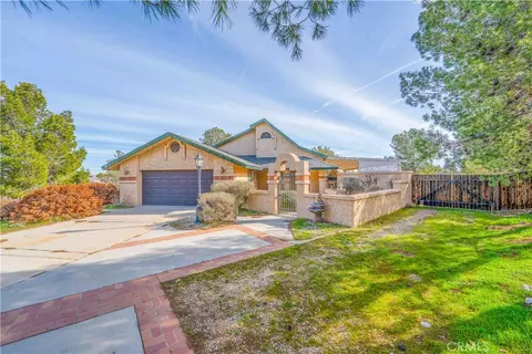 11815 Ivy, Hesperia, CA 92345