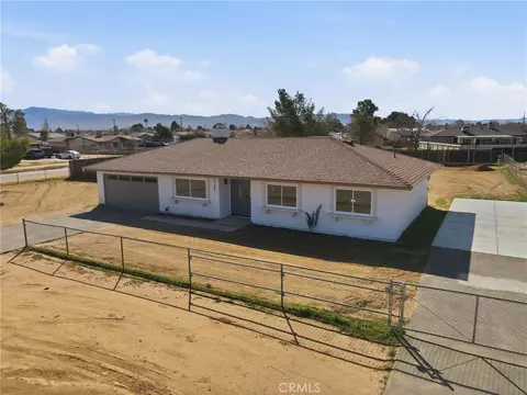 22267 Gayhead, Apple Valley, CA 92307