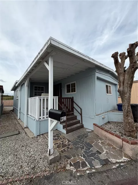 6475 S Atlantic Ave #911, Long Beach, CA 90805