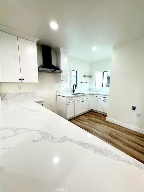 Kitchen - 1008 Long, Inglewood, CA 90302 photo 4 of 8