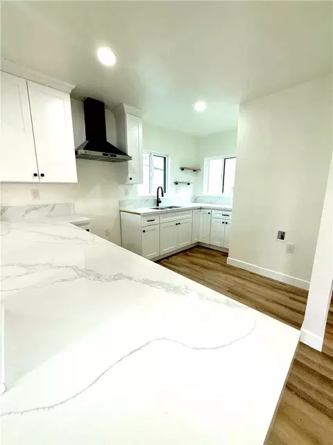 Kitchen - 1008 Long, Inglewood, CA 90302 photo 8 of 8