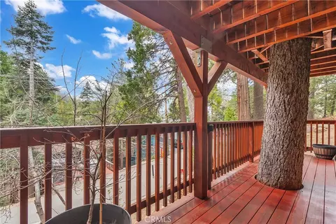 Exterior - 1044 Nesthorn Dr, Crestline, CA 92325 photo 3 of 14