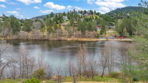 View/Area - 1044 Nesthorn Dr, Crestline, CA 92325 photo 2 of 4
