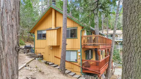 Exterior - 1044 Nesthorn Dr, Crestline, CA 92325 photo 11 of 14