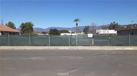 416 Oak St, San Bernardino, CA 92401