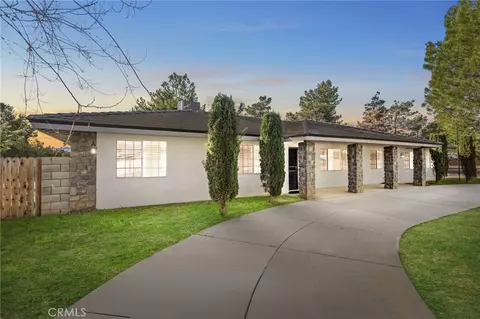 17041 Fairburn St, Hesperia, CA 92345