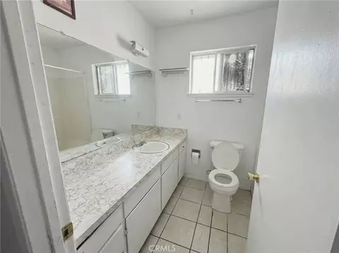 Bath - 13073 Mohawk, Apple Valley, CA 92308 photo 1 of 4
