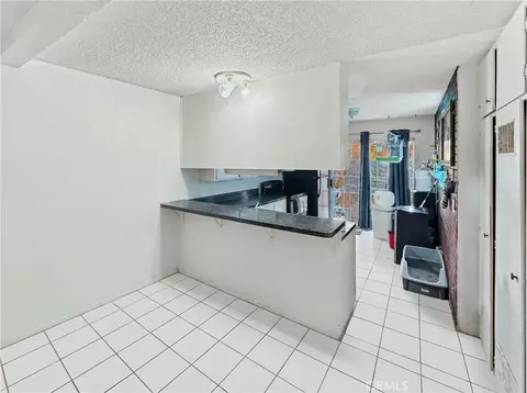 Kitchen - 13073 Mohawk, Apple Valley, CA 92308 photo 3 of 3