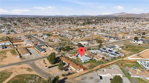 View/Area - 13073 Mohawk, Apple Valley, CA 92308 photo 6 of 9