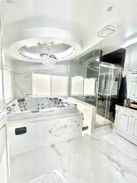 Bath - 1204 Thoroughbred, Norco, CA 92860 photo 1 of 2