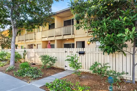 8111 Canby Ave #3, Reseda, CA 91335