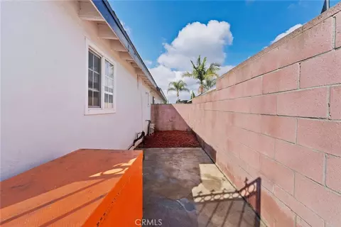 Exterior - 2412 W Raymond, Compton, CA 90220 photo 3 of 5