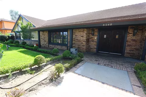 8560 Cherokee Dr, Downey, CA 90241