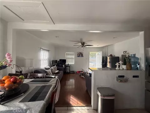 Entry Way - 512 S Willowbrook, Compton, CA 90220 photo 2 of 6