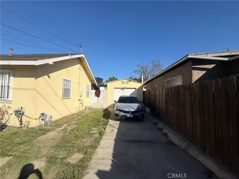 Exterior - 512 S Willowbrook, Compton, CA 90220 photo 2 of 7