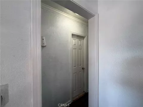 Entry Way - 512 S Willowbrook, Compton, CA 90220 photo 3 of 6