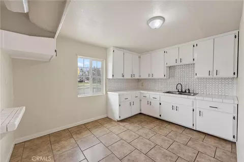 Other - 16516 E St, Victorville, CA 92395 photo 4 of 14