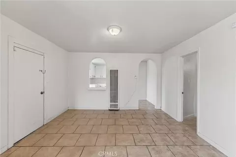 Living - 16516 E St, Victorville, CA 92395 photo 4 of 5
