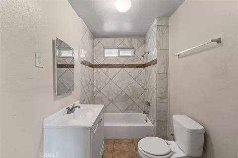 Bath - 16516 E St, Victorville, CA 92395 photo 1 of 1