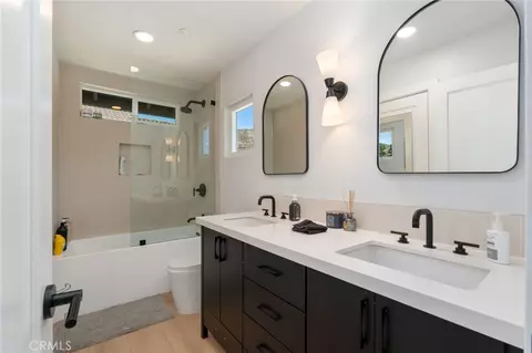 Bath - 15630 Willow, Fontana, CA 92337 photo 5 of 5