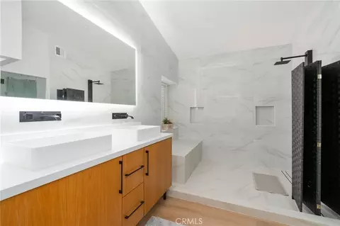 Bath - 15630 Willow, Fontana, CA 92337 photo 4 of 5