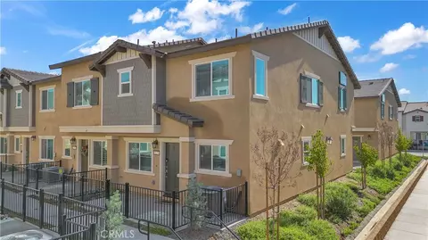 7179 Olive Grove St, Riverside, CA 92507