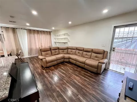 16600 Orange Ave #124, Paramount, CA 90723 photo 2