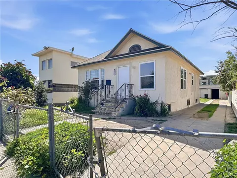 6915 Bonsallo, Los Angeles, CA 90044