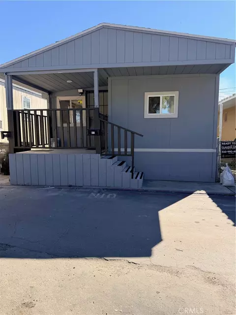 6656 Rosecrans Ave #N10, Paramount, CA 90723