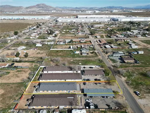 11800 White, Adelanto, CA 92301