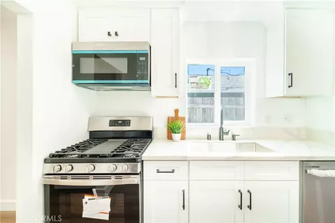 Kitchen - 13300 S Largo, Compton, CA 90222 photo 1 of 1