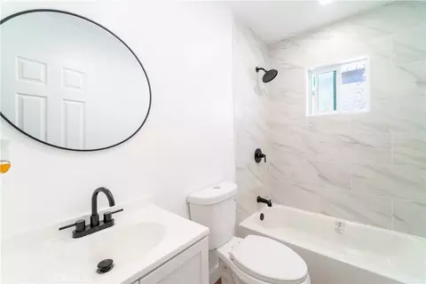 Bath - 13300 S Largo, Compton, CA 90222 photo 4 of 4