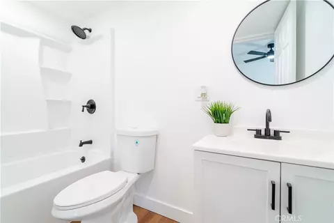 Bath - 13300 S Largo, Compton, CA 90222 photo 2 of 4