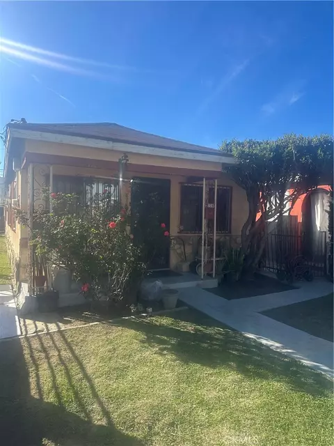8815 S Fir Ave, Los Angeles, CA 90002