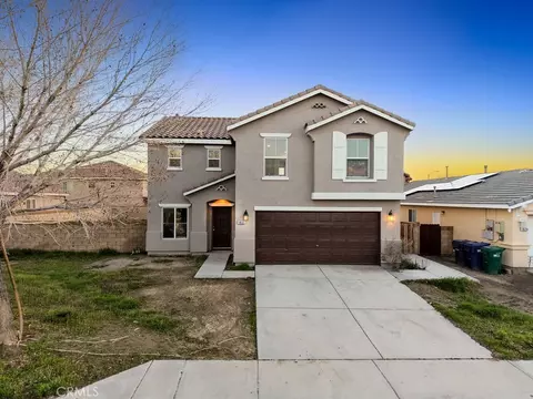 1832 E Ivesbrook, Lancaster, CA 93535