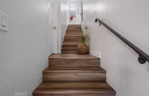 Entry Way - 106 E 36th, Long Beach, CA 90807 photo 1 of 1