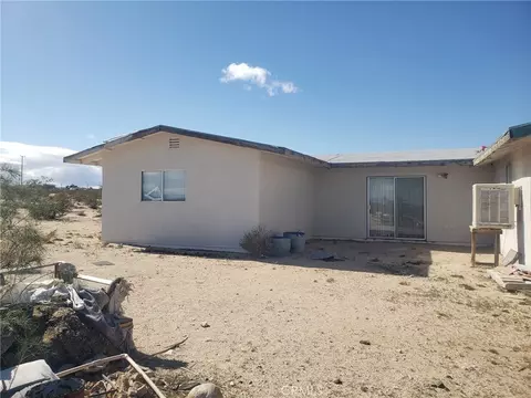 Exterior - 69626 Pluto, Twentynine Palms, CA 92277 photo 3 of 8
