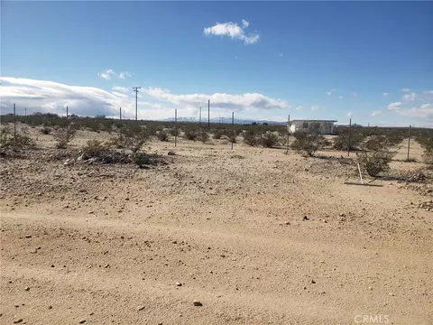 Other - 69626 Pluto, Twentynine Palms, CA 92277 photo 5 of 7