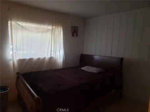 Bedroom - 69626 Pluto, Twentynine Palms, CA 92277 photo 3 of 4