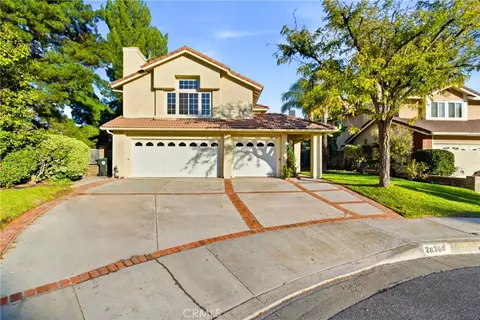 28360 Easton Ln, Saugus, CA 91350