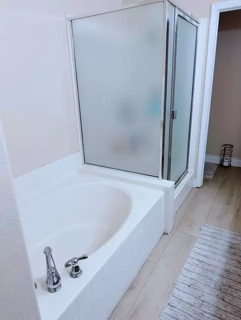Bath - 8692 9th #29, Rancho Cucamonga, CA 91730 photo 2 of 2