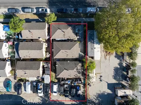 1930 W Manchester, Los Angeles, CA 90047