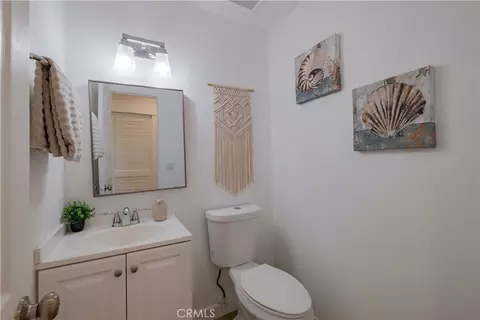 Bath - 7652 Cerritos Ave #E, Stanton, CA 90680 photo 2 of 2