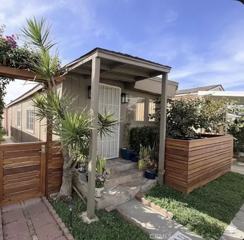 12265 Woodruff Ave #39, Downey, CA 90241