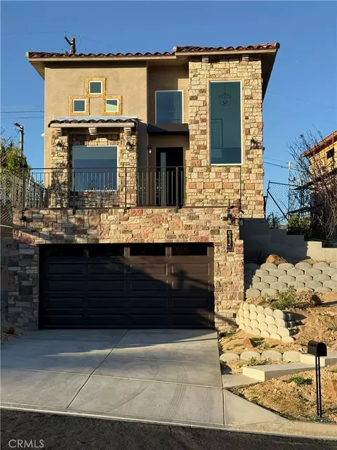 16620 Forrest Ave, Victorville, CA 92395