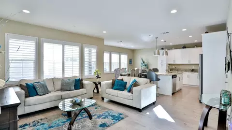 4693 Holly, Long Beach, CA 90805