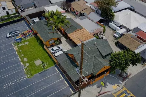 6926 Compton Ave, Los Angeles, CA 90001