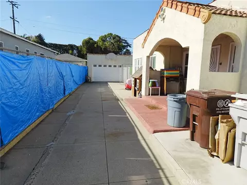 211 S Poinsettia Ave, Compton, CA 90221 photo 5