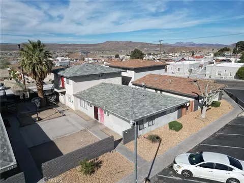 109 W Buena Vis, Barstow, CA 92311