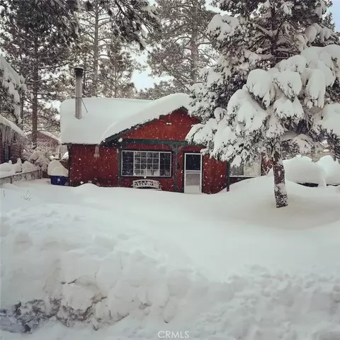 1013 Tinkerbell, Big Bear City, CA 92314